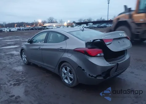 2016 Hyundai Elantra Value Edition из США, поврежденный, VIN 5NPDH4AE9GH679405